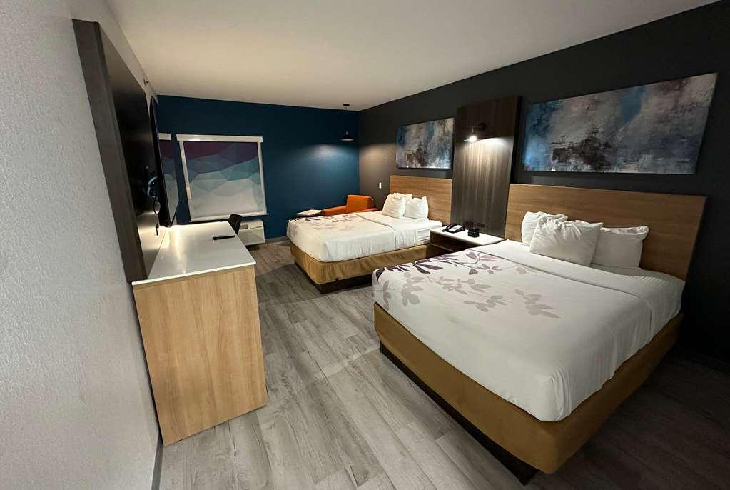 La Quinta Inn & Suites By Wyndham Ft Worth-Burleson Room photo